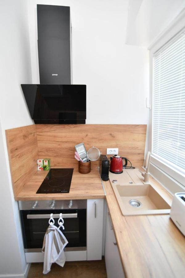 Nicole Apartment Rijeka Eksteriør bilde