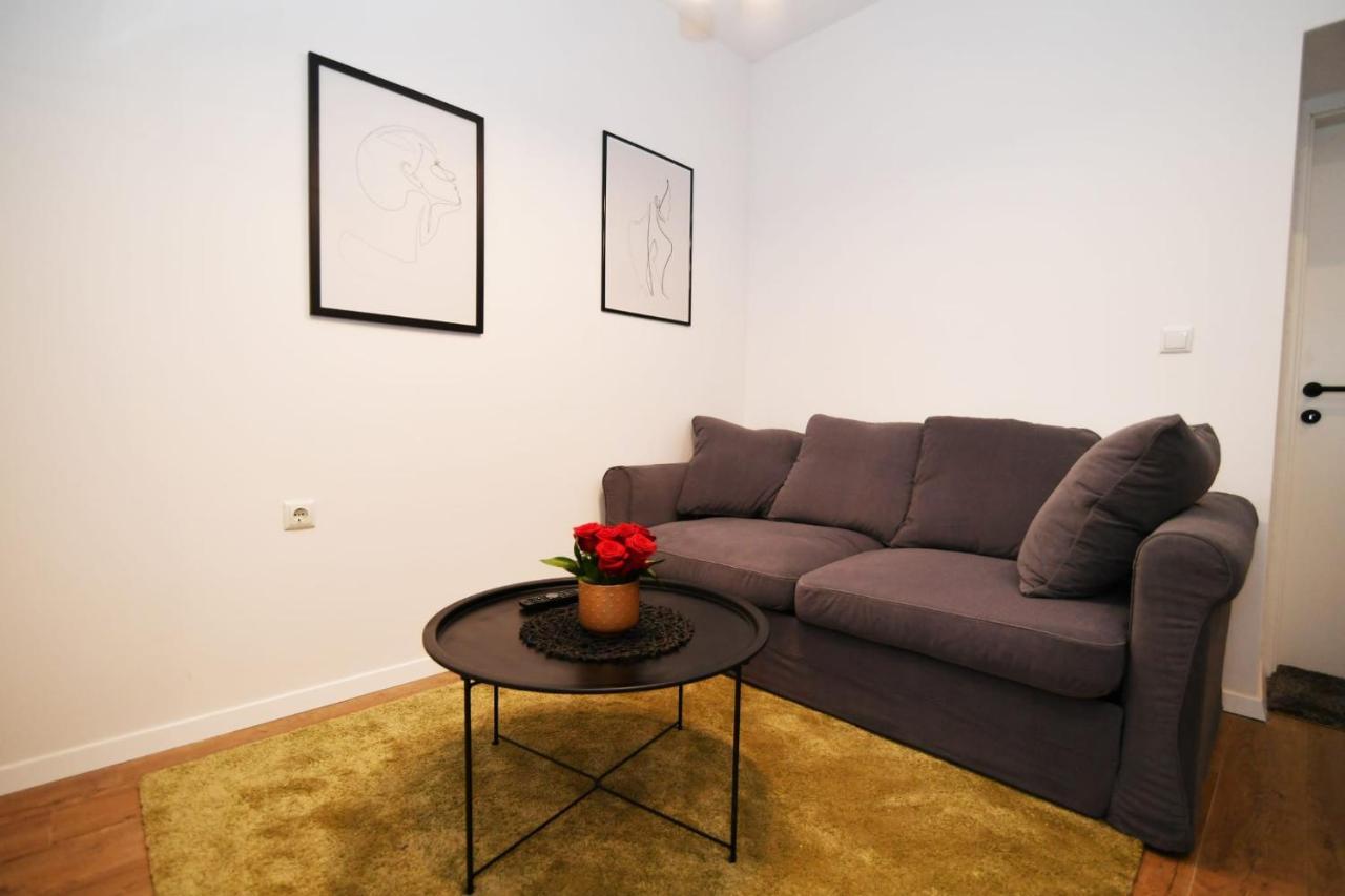 Nicole Apartment Rijeka Eksteriør bilde
